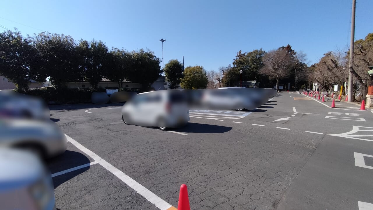 鷲宮神社の駐車場