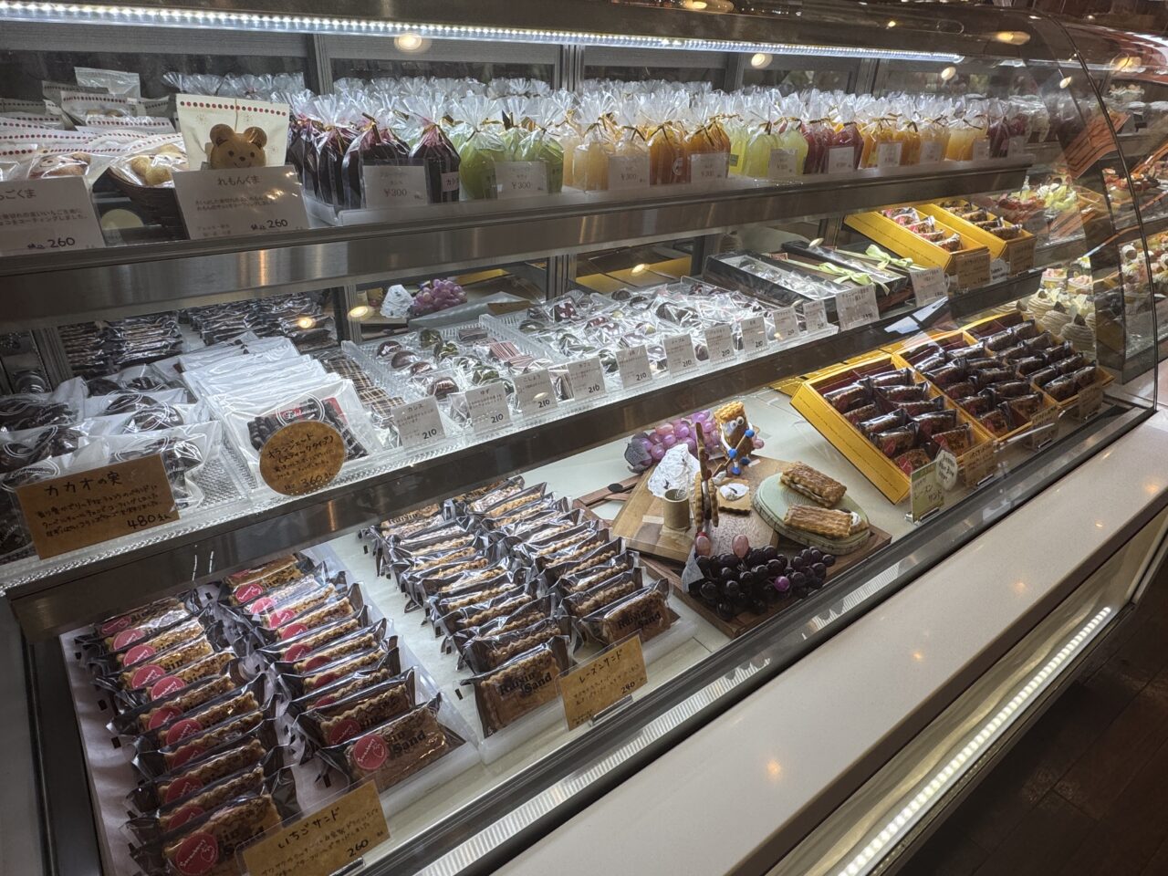 久喜市鷲宮のケーキ屋さんエーデルワイスの洋菓子