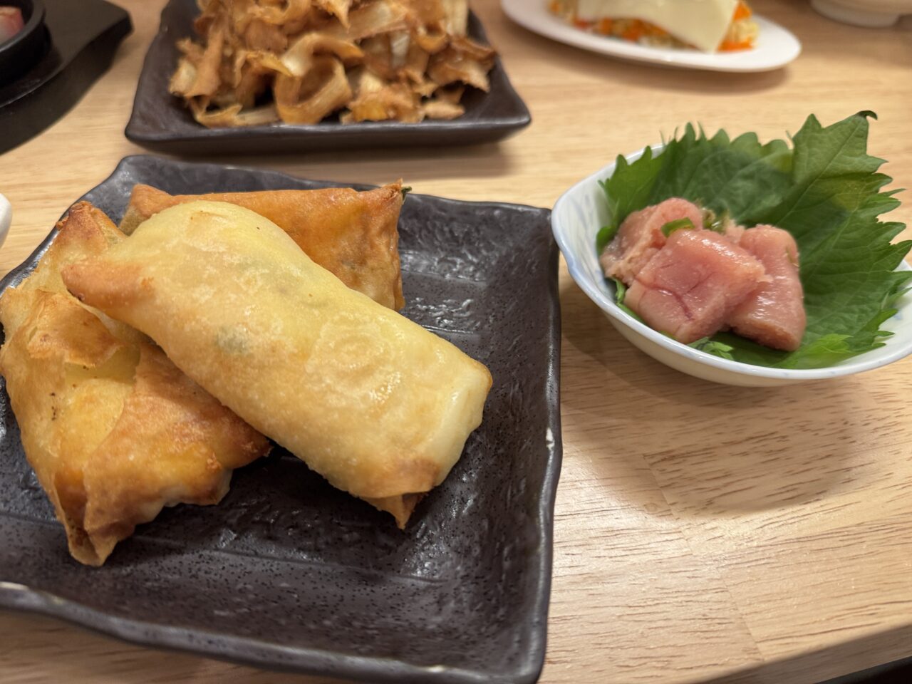 久喜市の博多大衆酒場バリすごのおつまみ