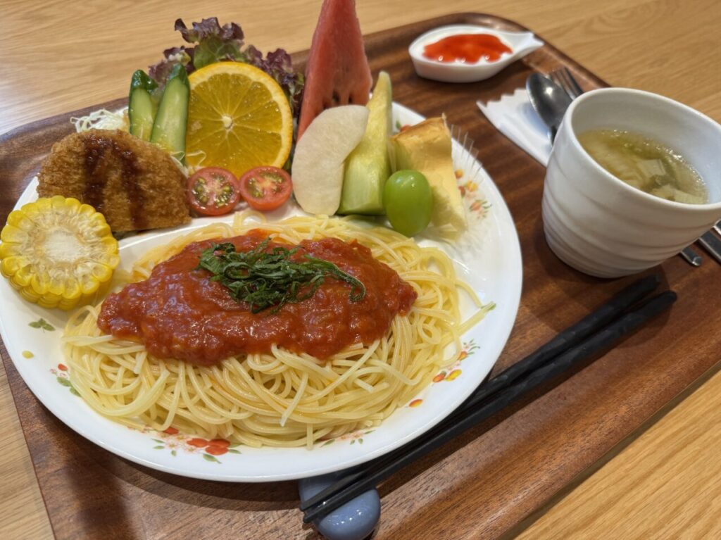 久喜市八甫にあるカフェ・ごはん百花のワンプレートランチ