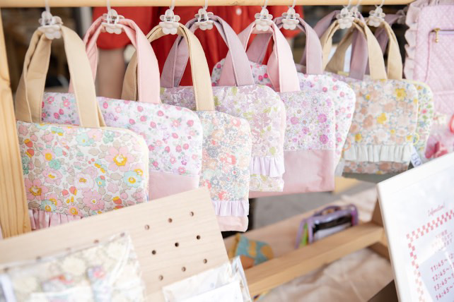 東武動物公園駅前無印良品で開催されるココニコマルシェ