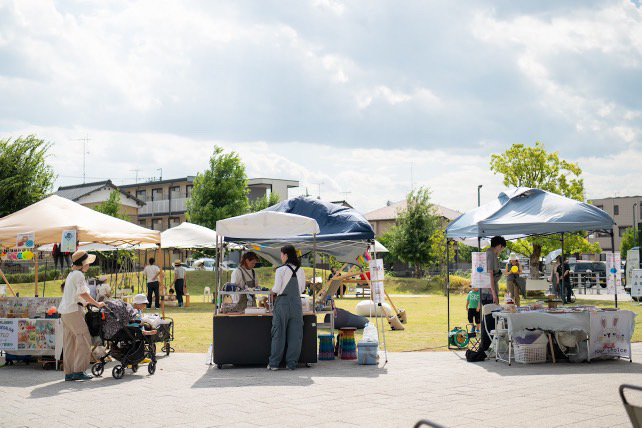 東武動物公園駅前無印良品で開催されるココニコマルシェ