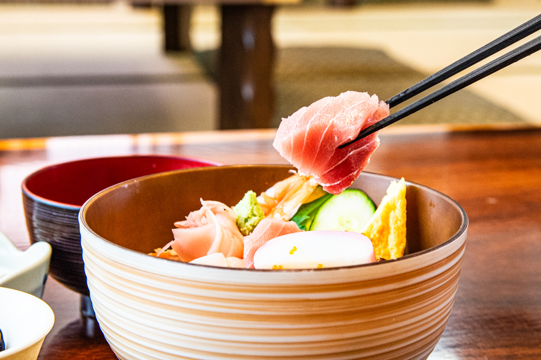 久喜市鷲宮にあるランチが美味しい和食かどいの海鮮丼