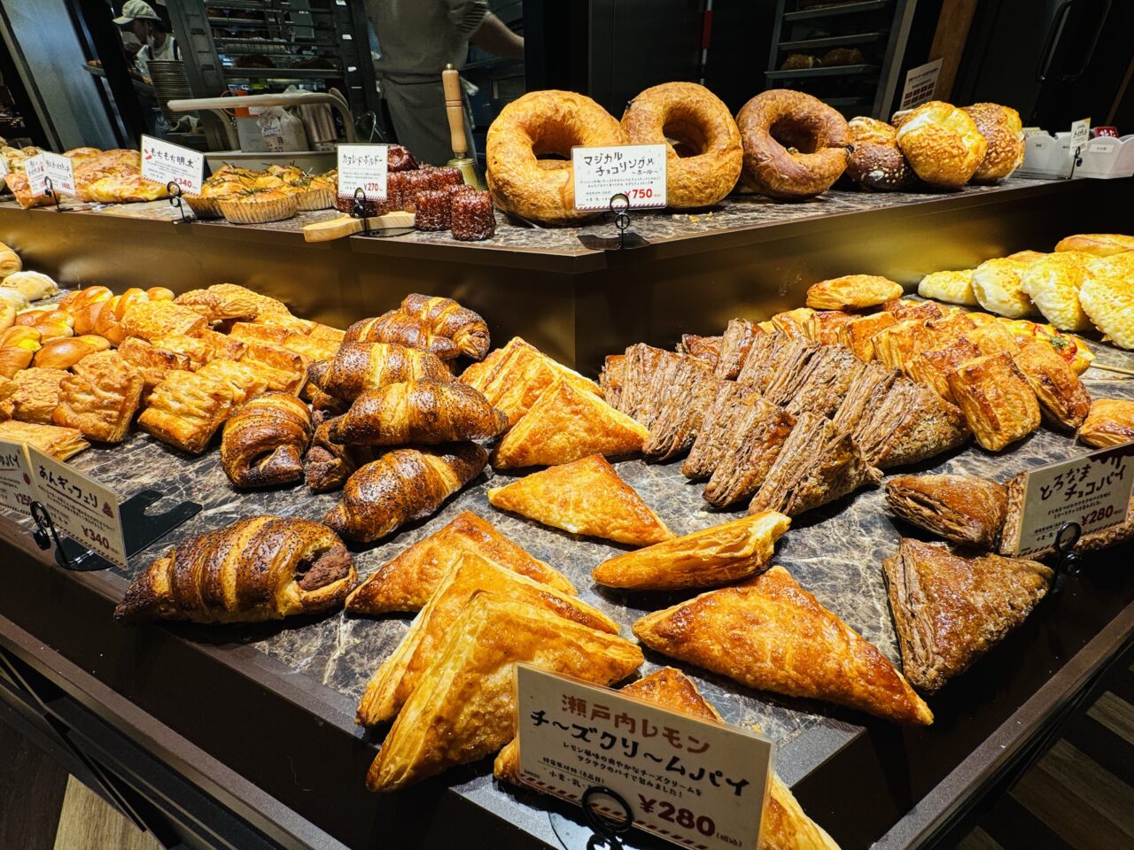 久喜にある鷲宮アリオにオープンしたハートブレッドアンティークとクッキーのギルティー 