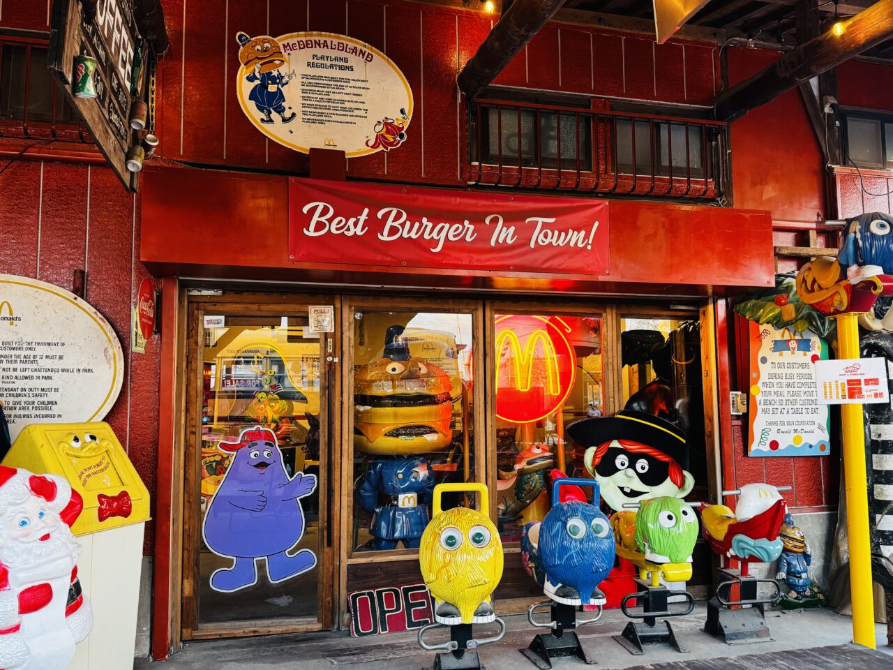 幸手市にあるリトルトイタウン・トイボックスカフェ