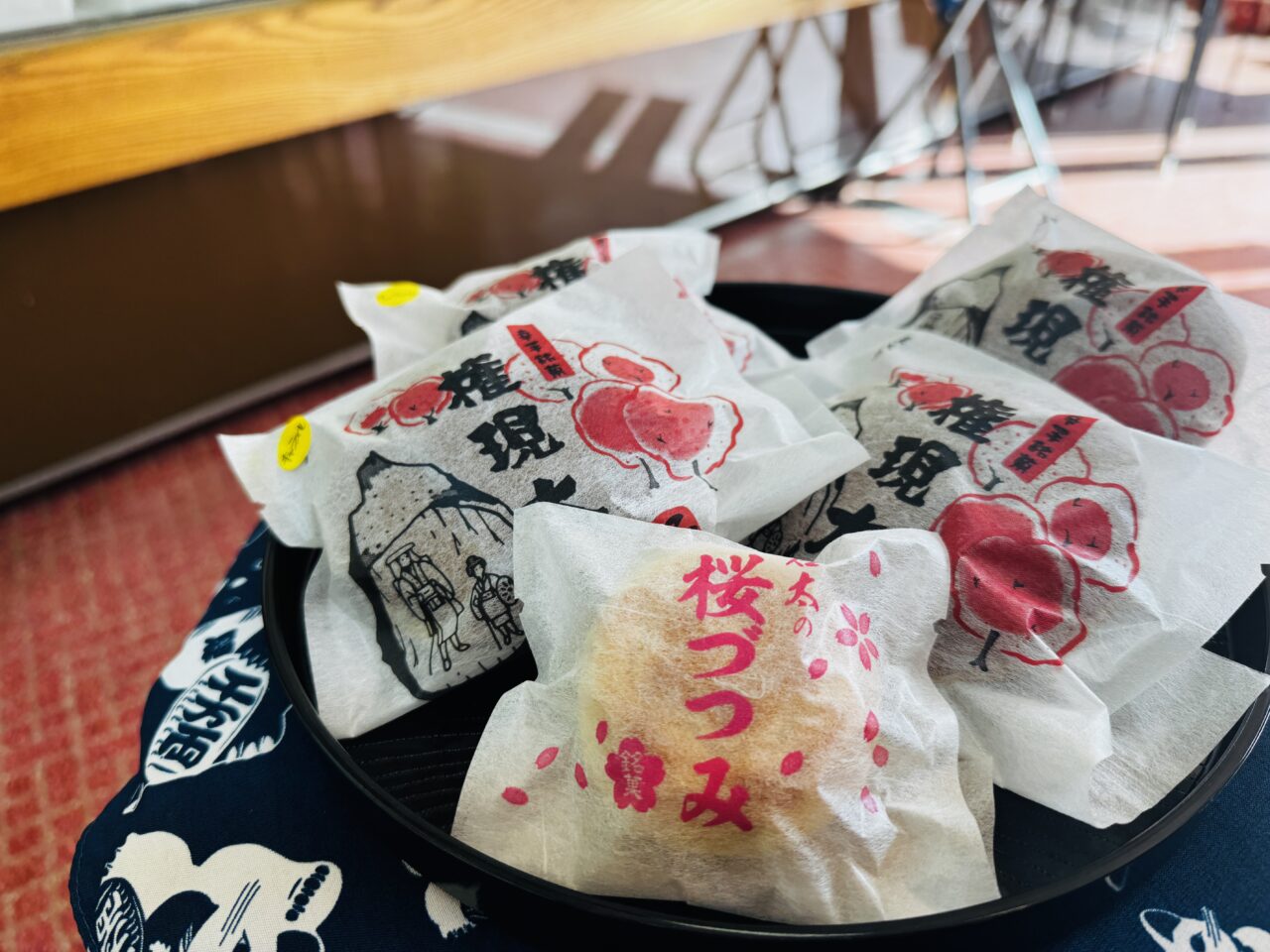 幸手市権現堂近く日光街道沿いの石太菓子店