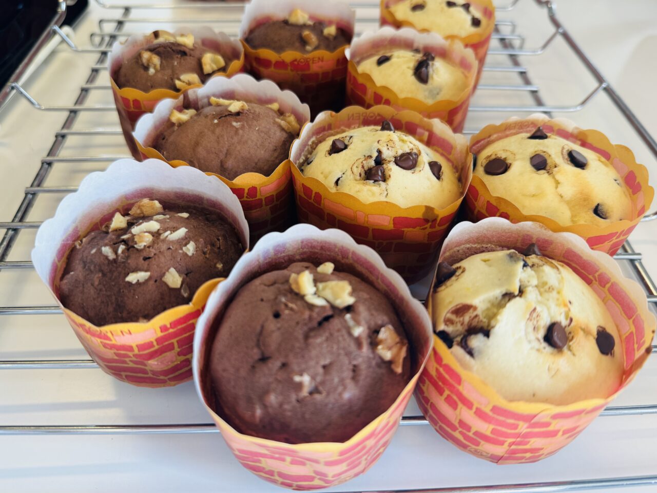 幸手市にあるケーキ屋さんえみみのわかめロール