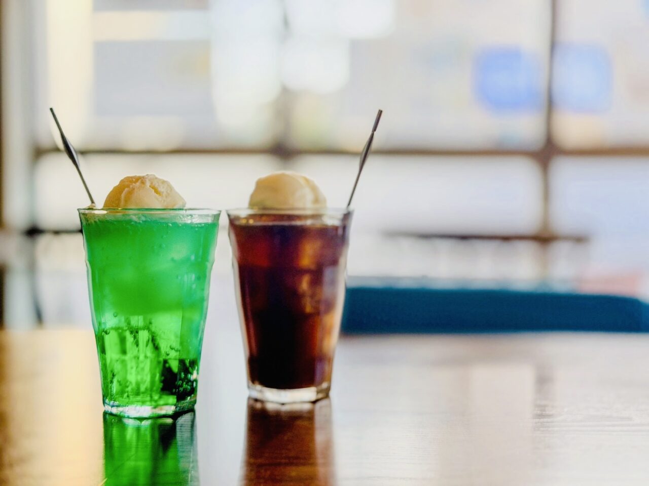 幸手駅にあるカレーが美味しいデイズカフェではケーキおにぎりも楽しめる